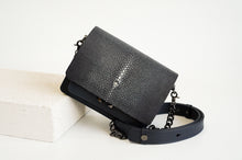 Load image into Gallery viewer, Cross body bag - JULIAN Stingray skin